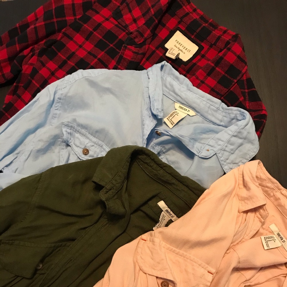 Bundle of 4 forever 21 long sleeve tops